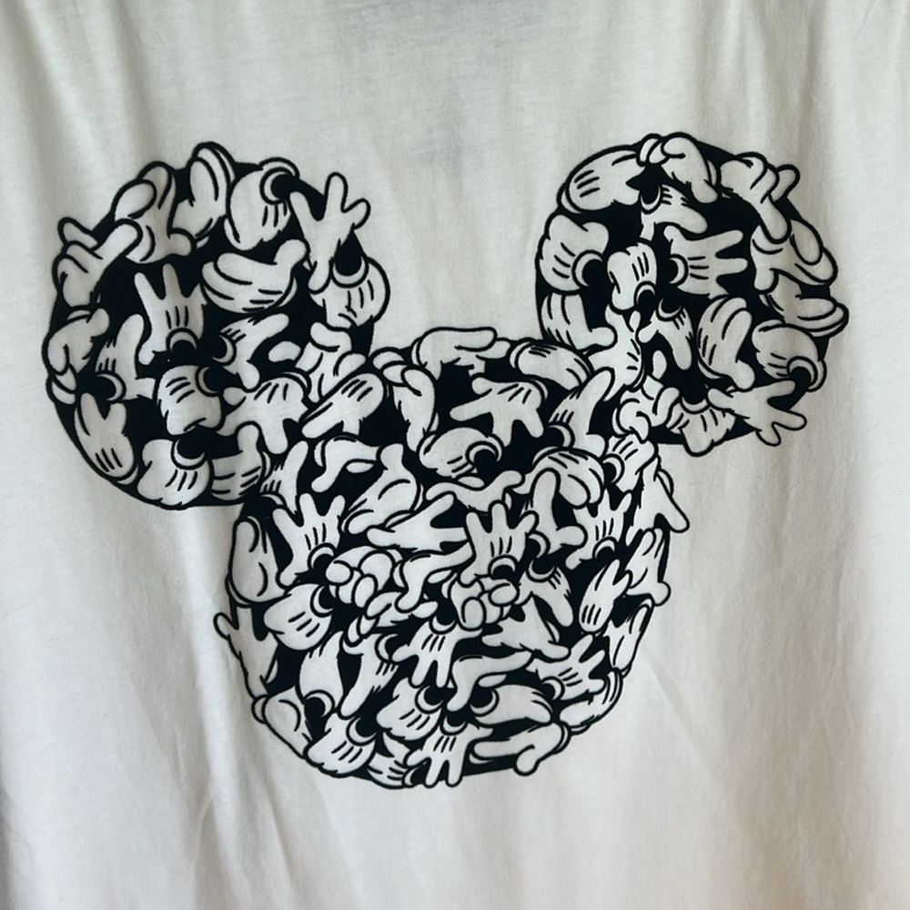 🕶️Zara new Mickey Mouse Felted Disney T-Shirt Size Large - Picture 5 of 6